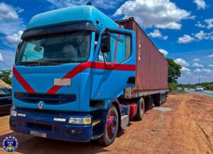 Camion transportant la cargaison de cigarettes de contrebande, 14 août 2024