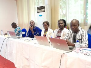 Photo des participants à la première session de la Cellule de pilotage du CST-B, 5 septembre 2024