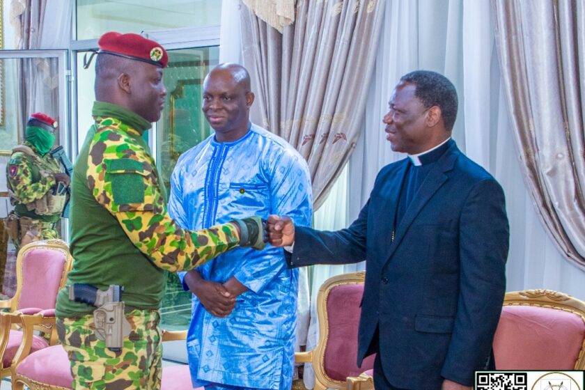 Audience du Nonce apostolique du Ghana, Monseigneur Julien KABORE chez le président, 26 septembre 2024