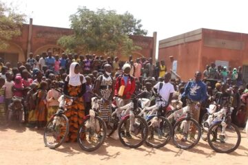 Cérémonie de distinction des meilleurs élèves et enseignants de l'Arrondissement de Ouaga, 20 novembre 2024