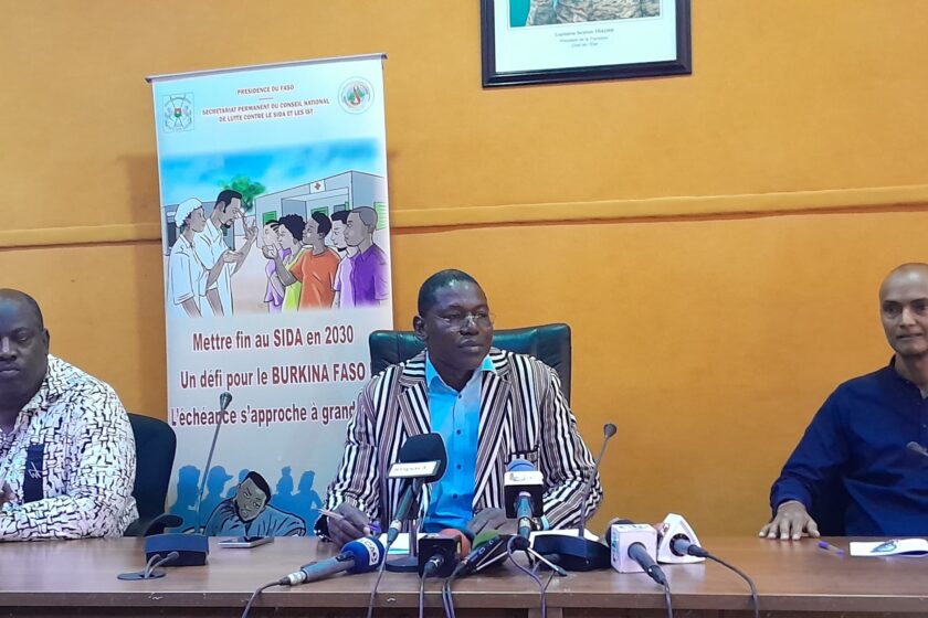 Conférence de presse de lancement de la célébration de la Journée mondiale de lutte contre le Sida (JMS) au Burkina Faso sous le thème « Ensemble pour des services VIH inclusifs », 3 décembre 2024